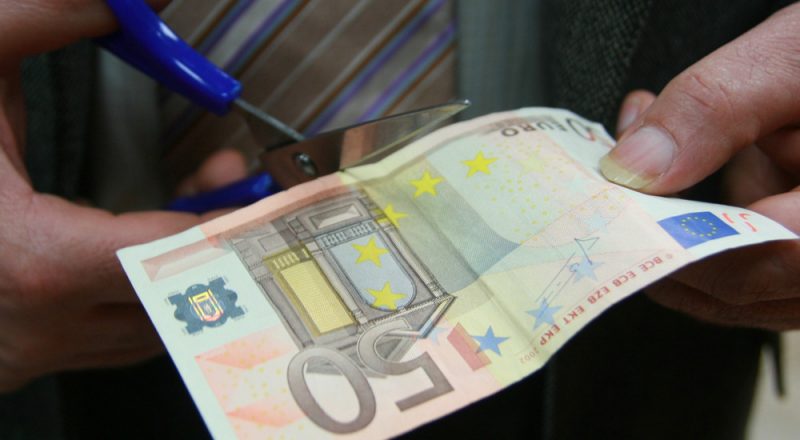 Για τμηματική καταβολή των 8,1 δισ ευρώ, κάνει λόγο ο Όλι Ρεν