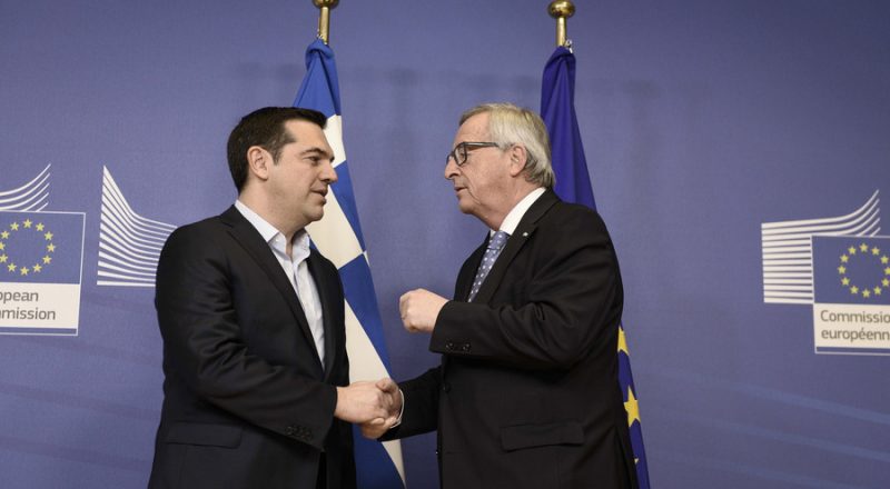 Ο Γιούνκερ στηρίζει την ελληνική προσπάθεια