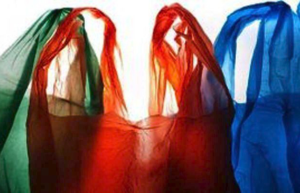 Οδηγίες για το περιβαλλοντικό τέλος για τις πλαστικές σακούλες